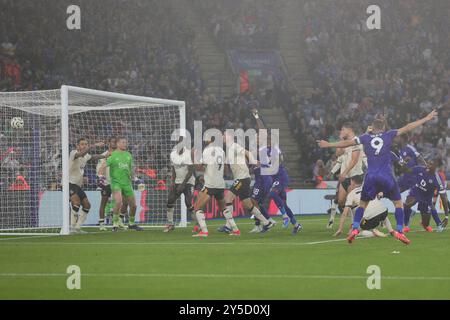 Stephy Mavididi di Leicester City festeggia dopo aver segnato il primo gol delle squadre durante la partita di calcio di Premier League tra Leicester City e Everton al King Power Stadium di Leicester, Inghilterra. (James Holyoak/SPP) credito: SPP Sport Press Photo. /Alamy Live News Foto Stock