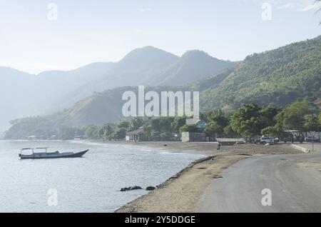 Costa a ovest di dili a timor orientale Foto Stock