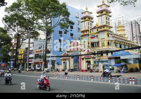 Tempio di Cao dai nella città di ho chi minh in vietnam Foto Stock