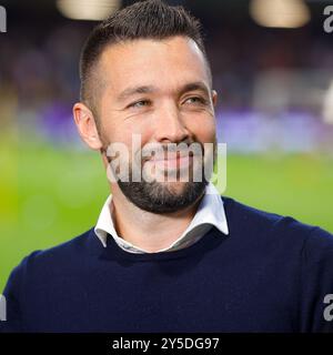 Deventer, Paesi Bassi. 21 settembre 2024. DEVENTER, Stadium De Adelaarshorst, 21-09-2024, stagione 2024/2025, olandese Eredivisie. Durante la partita vai avanti Eagles - Ajax, allenatore dell'Ajax Francesco Farioli crediti: Pro Shots/Alamy Live News Foto Stock