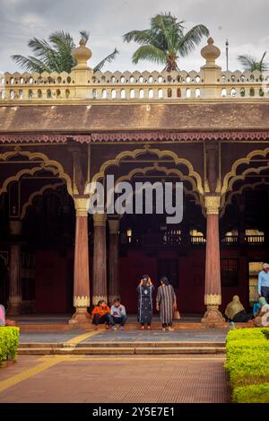 Bengaluru Karnataka India 9 settembre 2024 interni ed esterni di architettura del Palazzo estivo del Sultano Tipu a Bengaluru Karnataka Foto Stock