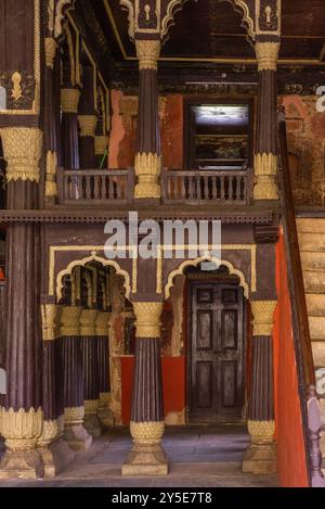 Bengaluru Karnataka India 9 settembre 2024 interni ed esterni di architettura del Palazzo estivo del Sultano Tipu a Bengaluru Karnataka Foto Stock