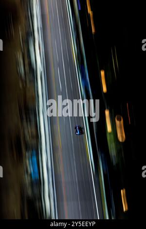 Singapore, Singapore. 21 settembre 2024. Esteban Ocon di Francia guida la (31) Alpine A524 Renault durante il Gran Premio di F1 di Singapore al Marina Bay Street Circuit. (Foto di George Hitchens/SOPA Images/Sipa USA) credito: SIPA USA/Alamy Live News Foto Stock