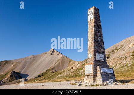 Col d'Izoard nel Parc Naturel Régional du Queyras, Hautes-Alpes, Provence-Alpes-Côte d'Azur, Francia Foto Stock