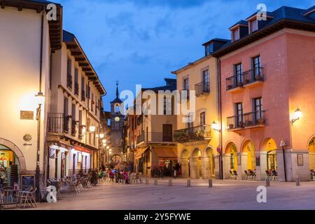 Piazza del municipio di Ponferrada, Via di San Giacomo, Leon, Spagna Foto Stock