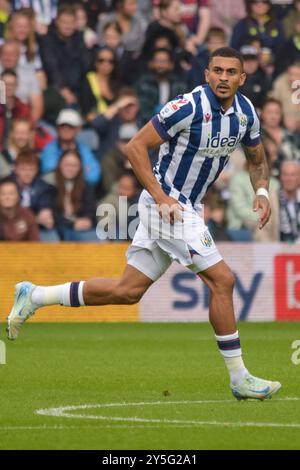 Birmingham, Regno Unito. 21 settembre 2024. L'attaccante del West Bromwich Albion Karlan Grant (18) durante il match tra West Bromwich Albion FC e Plymouth Argyle FC Sky BET EFL Championship all'Hawthorns, West Bromwich, Birmingham, Inghilterra, Regno Unito il 21 settembre 2024 Credit: Every Second Media/Alamy Live News Foto Stock