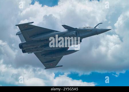 L'aeronautica militare francese Rafale si dirige all'esercitazione Pitch Black a Darwin in Australia. Foto Stock