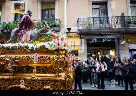 Barcellona, Spagna - 24 marzo 2024: Processione della domenica delle Palme Foto Stock