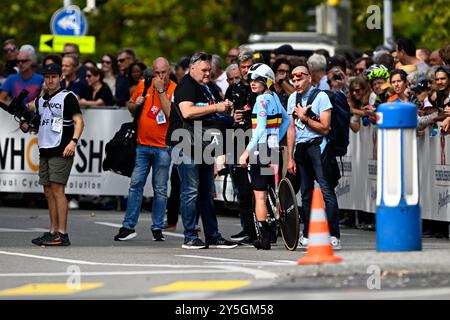 Zurigo, Svizzera. 22 settembre 2024. Belga lotte Kopecky nella foto dopo la gara di cronometro individuale femminile ai Campionati del mondo di ciclismo su strada e strada 2024 UCI, domenica 22 settembre 2024, a Zurigo, Svizzera. I Mondi si svolgono dal 21 al 29 settembre. BELGA PHOTO JASPER JACOBS credito: Belga News Agency/Alamy Live News Foto Stock