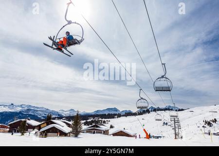 Les Saisies village e sky resort, Beaufortain area in Savoie, Rhône-Alpes, in Francia Foto Stock