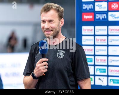 Bamberga, Germania. 22 settembre 2024. Cesti Bamberg vs. Pallacanestro Loewen Braunschweig, pallacanestro, easyCredit BBL, 1. Spieltag, 22.09.2024 foto: Eibner-Pressefoto/Guener Santemiz credito: dpa/Alamy Live News Foto Stock