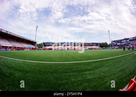 OSS, 22-09-2024 , Stadio Frans Heesen , calcio, Keukenkampioen divisie , stagione 2024 / 2025 , vista interna Frans Heesen stadion, durante la partita TOP Oss - FC Eindhoven Foto Stock