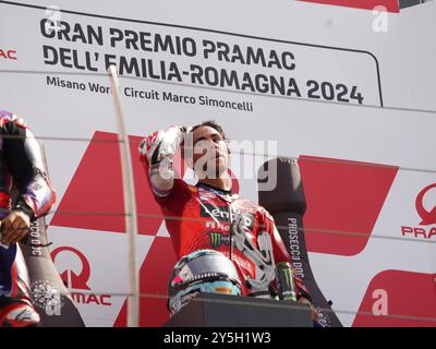 Cerimonia di premiazione e celebrazioni per i vincitori 23 Enea Bastianini (Ita-Ducati Lenovo Team) durante il Gran Premio Pramac dell'Emilia Romagna Gran Premio gara MotoGP domenica, MotoGP dell'Emilia Romagna al Misano World Circuit Marco Simoncelli a Misano Adriatico il 22 settembre 2024 a Misano Adriatico, Italia. (Foto di Fabio Averna/Sipa USA) Foto Stock