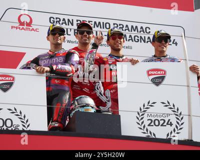 Premiazione e celebrazioni per i vincitori 23 Enea Bastianini (Ita-Ducati Lenovo Team), 89 Jorge Martin (Spa-Pramac Racing Ducati) e 93 Marc Maquez (Spa-Gresini Racing Ducati) durante il Gran Premio Pramac dell'Emilia Romagna Gran Premio di MotoGP domenica, MotoGP dell'Emilia Romagna al Misano World Circuit Marco Simoncelli a Misano Adriatico il 22 settembre 2024 a Misano Adriatico, Italia. (Foto di Fabio Averna/Sipa USA) Foto Stock