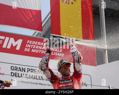 Cerimonia di premiazione e celebrazioni per i vincitori 23 Enea Bastianini (Ita-Ducati Lenovo Team) durante il Gran Premio Pramac dell'Emilia Romagna Gran Premio gara MotoGP domenica, MotoGP dell'Emilia Romagna al Misano World Circuit Marco Simoncelli a Misano Adriatico il 22 settembre 2024 a Misano Adriatico, Italia. (Foto di Fabio Averna/Sipa USA) Foto Stock