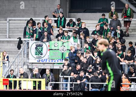 Mechelen, Belgio. 22 settembre 2024. I tifosi di Cercle nella foto prima di una partita di calcio tra KV Mechelen e Cercle Brugge, domenica 22 settembre 2024 a Mechelen, il giorno 8 della stagione 2024-2025 della prima divisione del campionato belga 'Jupiler Pro League'. BELGA PHOTO TOM GOYVAERTS credito: Belga News Agency/Alamy Live News Foto Stock