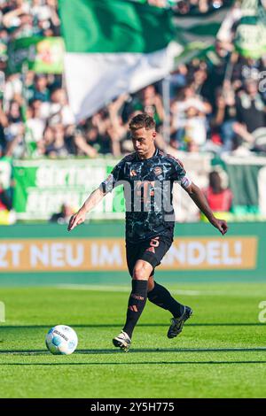 Joshua Kimmich (FC Bayern Muenchen, #06) GER, SV Werder Bremen vs. FC Bayern Muenchen, Fussball, Bundesliga, Spieltag 4, Spielzeit 2024/25, LE NORMATIVE DFL del 21.09.2024 VIETANO QUALSIASI USO DI FOTOGRAFIE COME SEQUENZE DI IMMAGINI E/O QUASI-VIDEO foto: Eibner-Pressefoto/Marcel von Fehrn Foto Stock