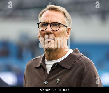 Paul Merson ex giocatore dell'Arsenal ora pundit televisivo in vista della partita di Premier League Manchester City vs Arsenal all'Etihad Stadium, Manchester, Regno Unito, 22 settembre 2024 (foto di Mark Cosgrove/News Images) Foto Stock