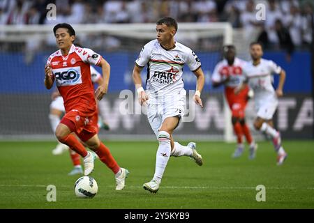 Lovanio, Belgio. 22 settembre 2024. Stefan Mitrovic dell'OHL corre con il pallone durante una partita di calcio tra OH Leuven e KV Kortrijk, domenica 22 settembre 2024 a Lovanio, il giorno 8 della stagione 2024-2025 della "Jupiler Pro League" prima divisione del campionato belga. BELGA FOTO JOHN THYS credito: Belga News Agency/Alamy Live News Foto Stock