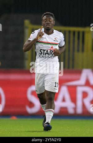 Lovanio, Belgio. 22 settembre 2024. Nachon Nsingi dell'OHL celebra dopo aver segnato durante una partita di calcio tra OH Leuven e KV Kortrijk, domenica 22 settembre 2024 a Lovanio, il giorno 8 della stagione 2024-2025 della prima divisione del campionato belga 'Jupiler Pro League'. BELGA FOTO JOHN THYS credito: Belga News Agency/Alamy Live News Foto Stock