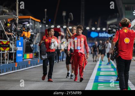 Marina Bay Street Circuit, Singapore, Singapore. 22 settembre 2024; Charles Leclerc di Monaco e Scuderia Ferrari durante il Gran Premio di Singapore di Formula 1 crediti: Jay Hirano/AFLO/Alamy Live News Foto Stock