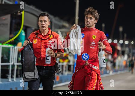 Marina Bay Street Circuit, Singapore, Singapore. 22 settembre 2024; Charles Leclerc di Monaco e Scuderia Ferrari durante il Gran Premio di Singapore di Formula 1 crediti: Jay Hirano/AFLO/Alamy Live News Foto Stock