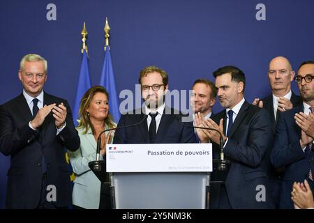 Parigi, Francia. 22 settembre 2024. Antoine Armand, recentemente nominato ministro dell'economia e delle finanze francese, tiene un discorso durante la cerimonia di consegna presso il Ministero dell'economia, delle finanze e della sovranità industriale e digitale della Francia a Parigi, il 22 settembre 2024. Foto di Firas Abdullah/ABACAPRESS. COM credito: Abaca Press/Alamy Live News Foto Stock