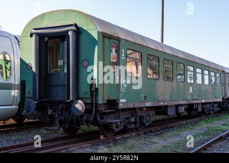 Berlino, 22 settembre 2024: Un festival ferroviario si svolge presso il deposito di Schöneweide. Foto Stock