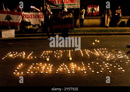 Washington, District of Columbia, USA. 20 settembre 2024. Assisti alla veglia e alla manifestazione del Libano per protestare contro l'aggressione del governo israeliano, tenutasi presso l'Ambasciata del Libano. (Credit Image: © Diane Krauthamer/ZUMA Press Wire) SOLO PER USO EDITORIALE! Non per USO commerciale! Foto Stock