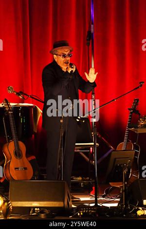 REGNO UNITO. 22 settembre 2024. LONDRA, INGHILTERRA - 22 SETTEMBRE: Elvis Costello si esibisce al Palladium il 22 settembre 2024 a Londra, Inghilterra. CAP/Mar © Mar/Capital Pictures credito: Capital Pictures/Alamy Live News Foto Stock