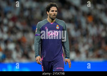 Madrid, Spagna. 21 settembre 2024. Leandro Cabrera dell'RCD Espanyol durante la partita della Liga EA Sports tra il Real Madrid e l'RCD Espanyol giocata allo stadio Santiago Bernabeu il 21 settembre 2024 a Madrid, Spagna. (Foto di Juan Perez/PRESSINPHOTO) credito: PRESSINPHOTO SPORTS AGENCY/Alamy Live News Foto Stock