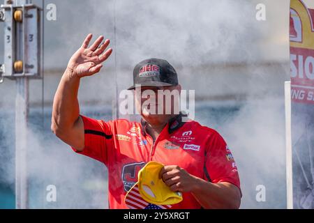 Concord, North Carolina, Stati Uniti. 22 settembre 2024. MATT HAGAN (USA) di Christiansburg, Virginia, viene presentato ai fan di ZMAX Dragway prima dei Carolina Nationals di Concord, North Carolina. (Credit Image: © Walter G. Arce Sr./ASP via ZUMA Press Wire) SOLO PER USO EDITORIALE! Non per USO commerciale! Foto Stock