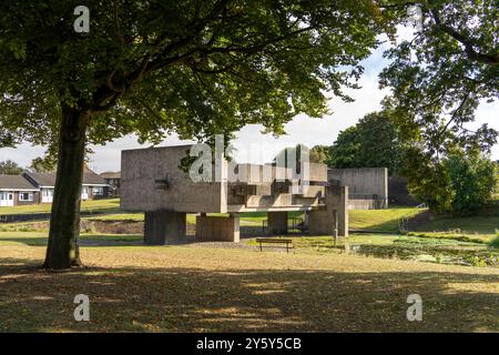 Peterlee, contea di Durham, Regno Unito. Apollo Pavilion di Victor Pasmore - un'opera di architettura d'arte pubblica nella città nuova. Foto Stock