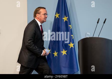 Berlino, Germania. 23 settembre 2024. Boris Pistorius (SPD), ministro federale della difesa, tiene una conferenza stampa in occasione della seconda conferenza specialistica sulle infrastrutture presso il Ministero della difesa. Crediti: Fabian Sommer/dpa/Alamy Live News Foto Stock