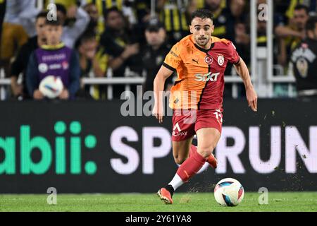 ISTANBUL - Yunus Akgun del Galatasaray SK durante la partita turca Superlig tra Fenerbahce AS e Galatasaray SK allo stadio Ulker il 21 settembre 2024 a Istanbul, Turchia. ANP | Hollandse Hoogte | Gerrit van Keulen Foto Stock