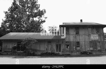 Il Little Big Store, ex deposito ferroviario a Raymond, Mississippi. Foto Stock