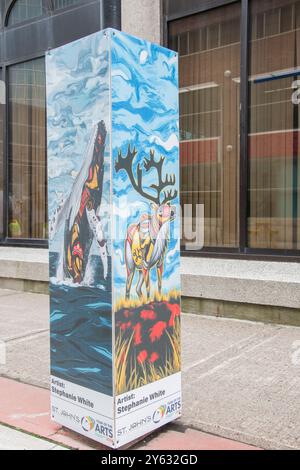 Murale di caribù Year of the Arts in Water Street nel centro di St. John's, Newfoundland & Labrador, Canada Foto Stock