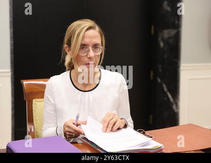 Madrid, 26/10/2023. Riunione ordinaria del Consiglio di amministrazione della Corte dei conti presieduta da Enriqueta Chicano. Nell'immagine, i consiglieri José Manuel Otero, Joan Mauri, Javier Morillas Ortiz, Luis Antonio de Padova Ortiz de Mendívil, Rebeca LaLiga, Dolores Genaro e Rosario García. Foto: Jaime García. ARCHDC. Crediti: Album / Archivo ABC / Jaime García Foto Stock