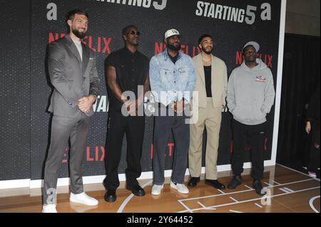 23 settembre 2024 circa. Anthony Edwards, Jimmy Butler, Domantas Sabonis, LeBron James, Jayson Tatum agli arrivi per INIZIARE 5 Premiere, The Egyptian Theatre Hollywood, Los Angeles, CA, 23 settembre 2024. Crediti: Elizabeth Goodenough/Everett Collection/Alamy Live News Foto Stock