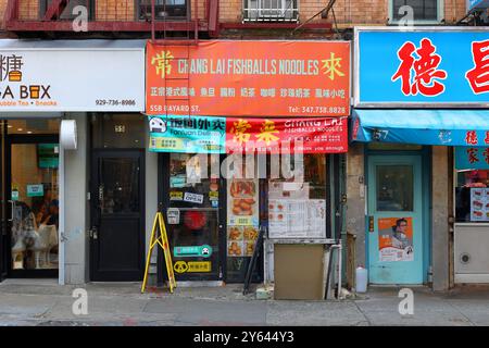 Chang Lai Fishballs Noodles 常来鱼蛋肠粉, 55 Bayard St, New York, New York, New York foto di un ristorante di crepe di riso al vapore a Manhattan Chinatown. Foto Stock