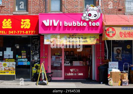 Vivi Bubble Tea, 5924 8th Ave, Brooklyn, New York. Foto del punto vendita di New York di un negozio di tè con bollicine nel Sunset Park Chinatown. 纽约 紐約 美國 美国 Foto Stock