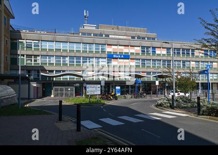 Ingresso principale all'ospedale St. Marys di Portsmouth. Settembre 2024. Foto Stock