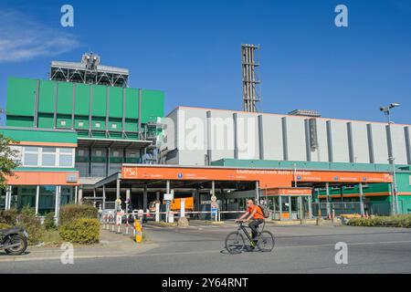 Müllheizkraftwerk der BSR, Freiheit, Ruhleben, Spandau, Berlino, Deutschland *** BSR Waste-to-Energy Plant, Freiheit, Ruhleben, Spandau, Berlino, Germania Foto Stock