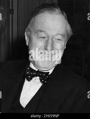 Sir Alfred Munnings al Foyles Literary Luncheon dato in suo onore al Dorchester Hotel, Londra, 20 dicembre 1950 Foto Stock