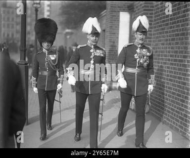 Il maggior generale Jeffreys (a sinistra) e il generale Alexander Godley al King's Levee al St James' Palace l'8 febbraio 1922 Foto Stock