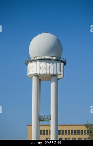 Radarturm, Flughafen Tempelhof, Tempelhof, Berlino, Deutschland Foto Stock