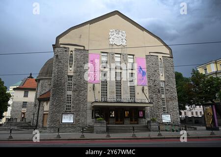 Tallinn, Estonia - 24 luglio 2024: Teatro Estone Drama (Eesti Draamateater) a Tallinn. Foto Stock