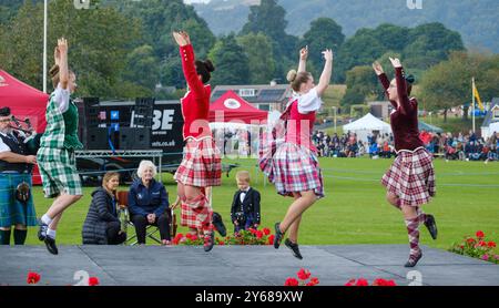 Danza delle Highland al Glenurquhart Highland Gathering and Games, Drumnadrochit Foto Stock