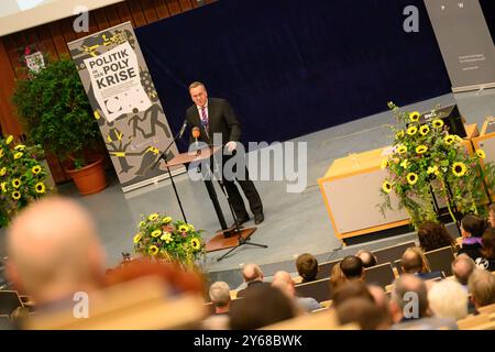 24 settembre 2024, bassa Sassonia, Göttingen: Boris Pistorius (SPD), Ministro federale della difesa, terrà un discorso di apertura al 29° Congresso DVPW a Georg-August-Universität Göttingen. Il congresso della German Political Science Association (DVPW) ha il motto "Politics in the PolyCrisis" e si svolge fino al 27 settembre 2024. Foto: Swen Pförtner/dpa Foto Stock