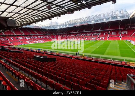 Manchester, Regno Unito. 24 settembre 2024. MANCHESTER, Stadium Old Trafford, 24-09-2024, stagione 2024/2025, UEFA/FIFA internationaal durante la sessione di allenamento FC Twente Panoramica stadio credito: Tiri pro/Alamy Live News Foto Stock